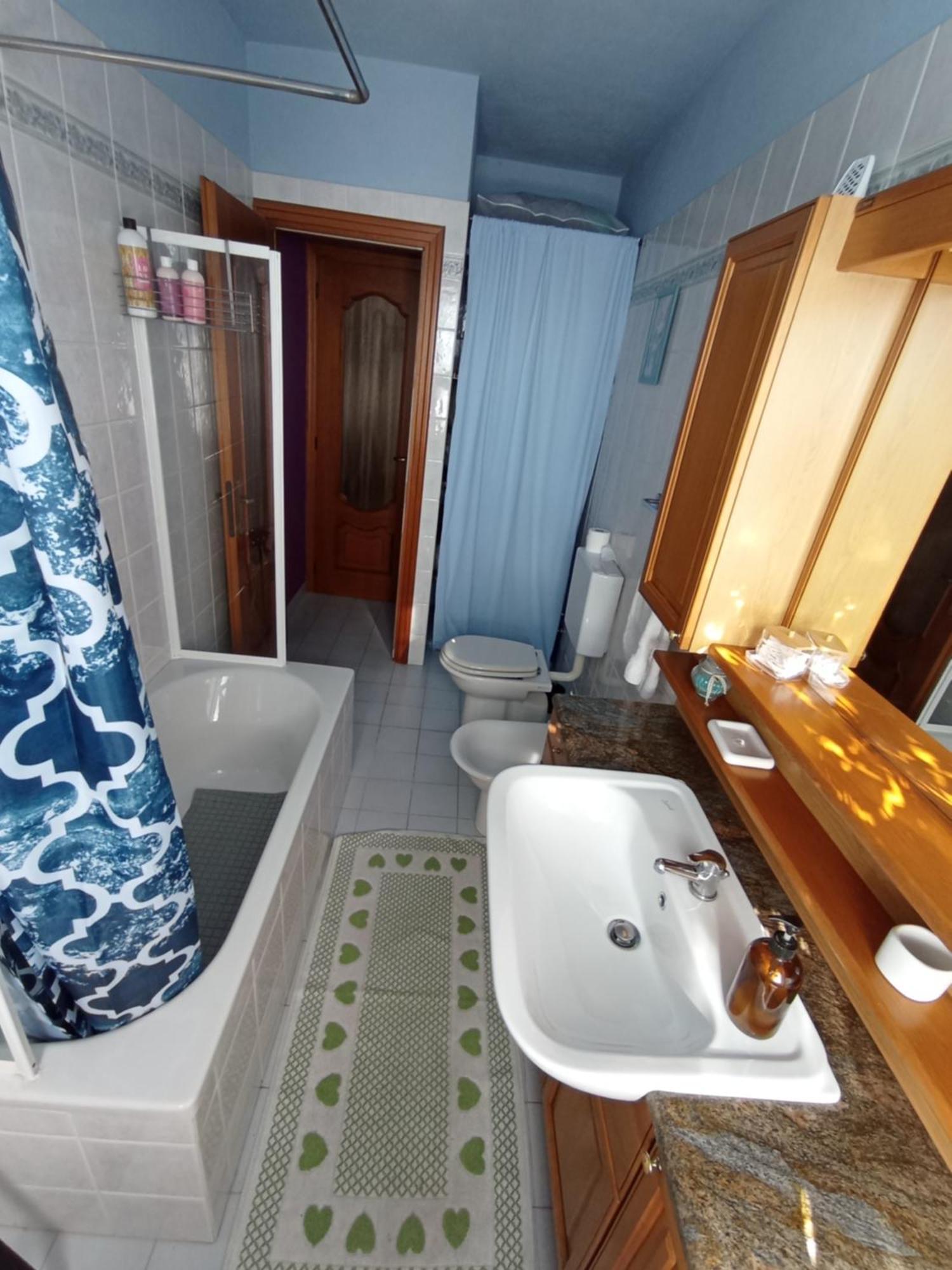 Casa Vacanza Il Colle Del Vento Calosso ภายนอก รูปภาพ